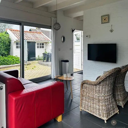 Dom wakacyjny - Belle - Nabij Het Meer, En De Duinen.